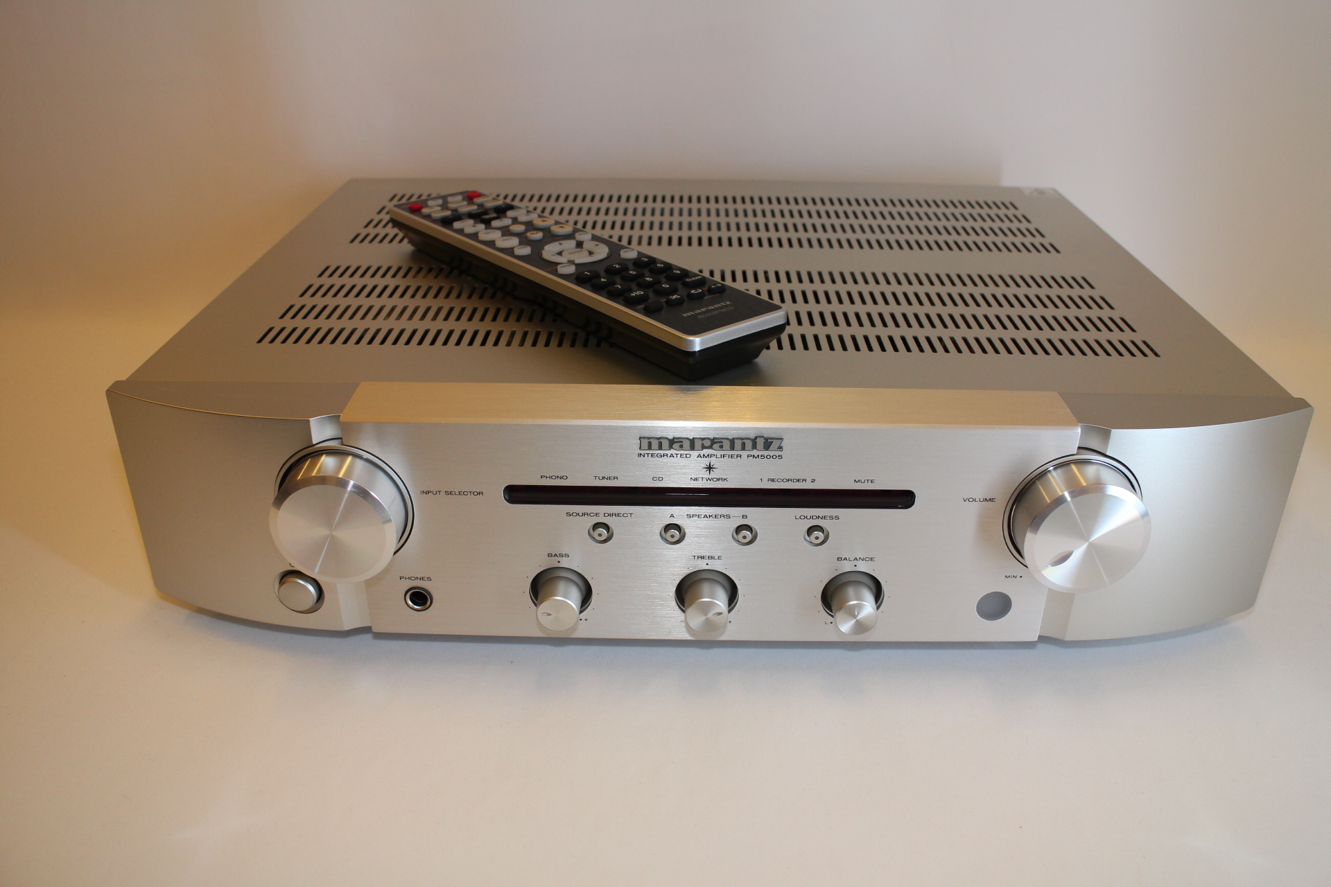 marantz プリメインアンプ