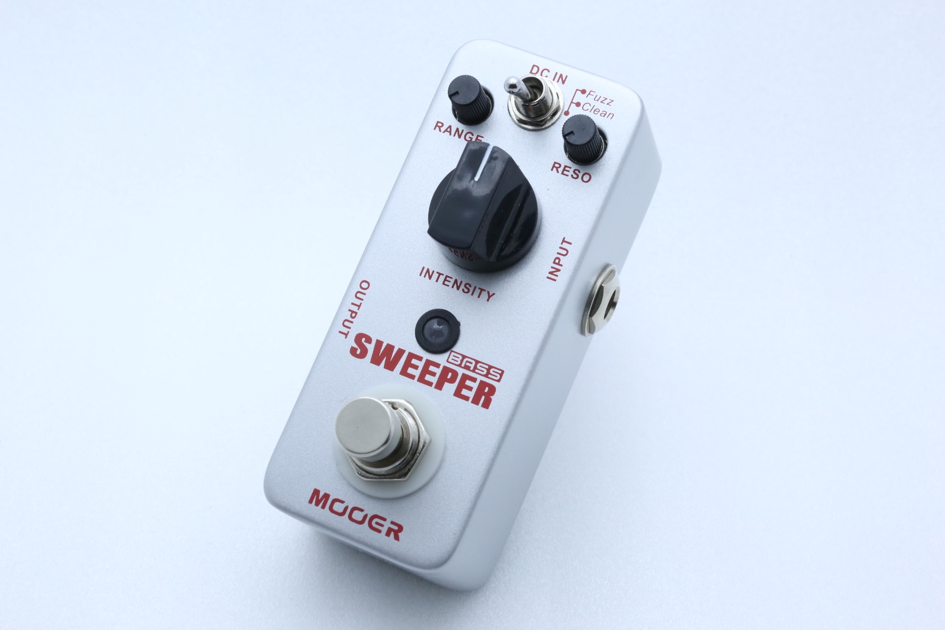 MOOER Sweeper Bass