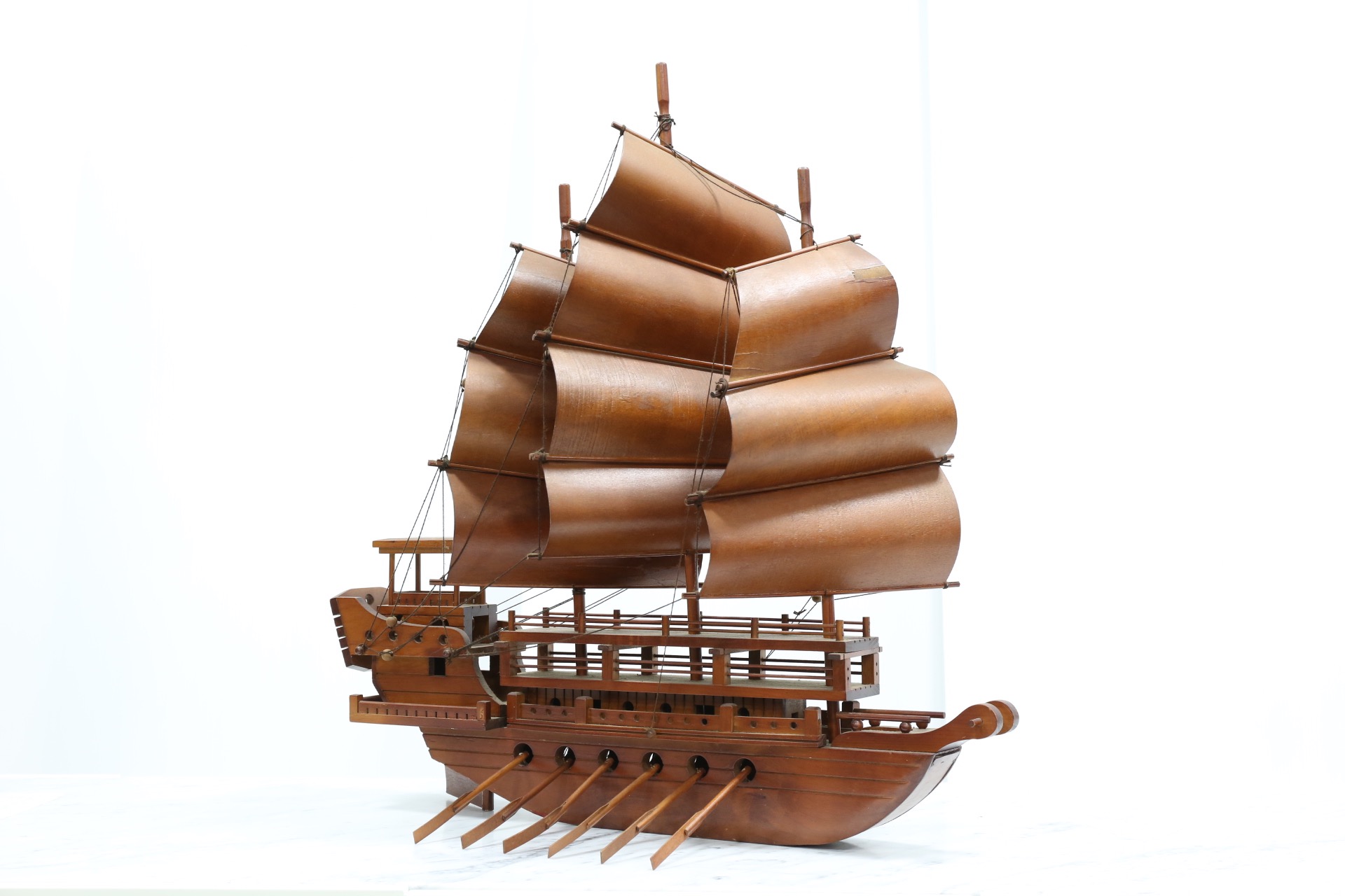 木製の帆船模型 [4K-1448]