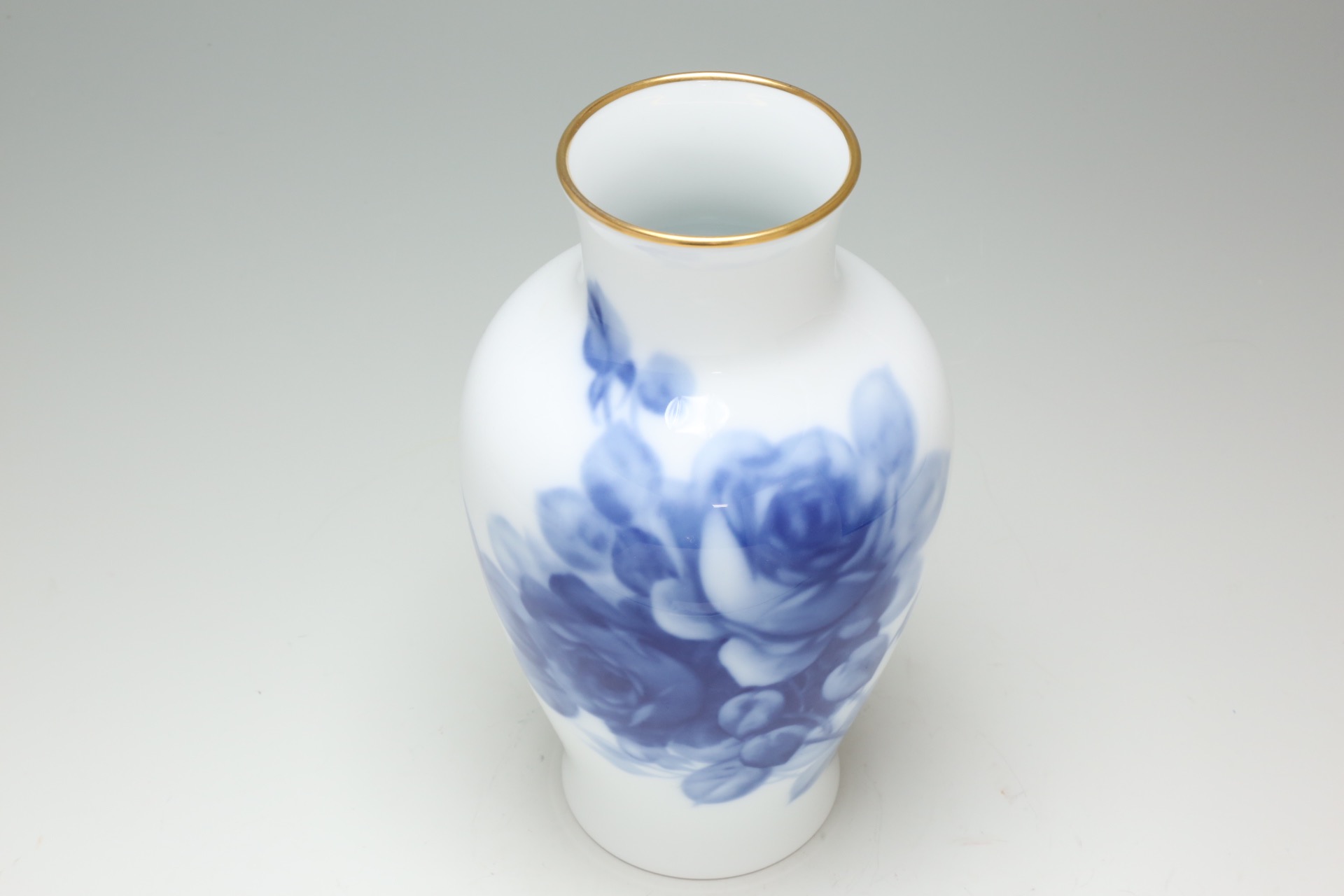 大倉陶器　花瓶2