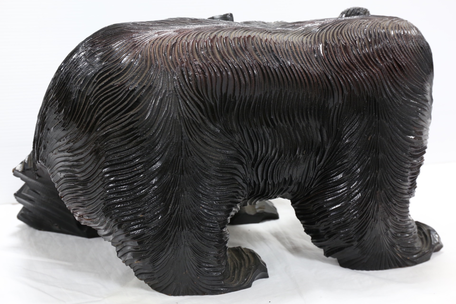 大きいサイズの木彫り熊 [3K-1913]3