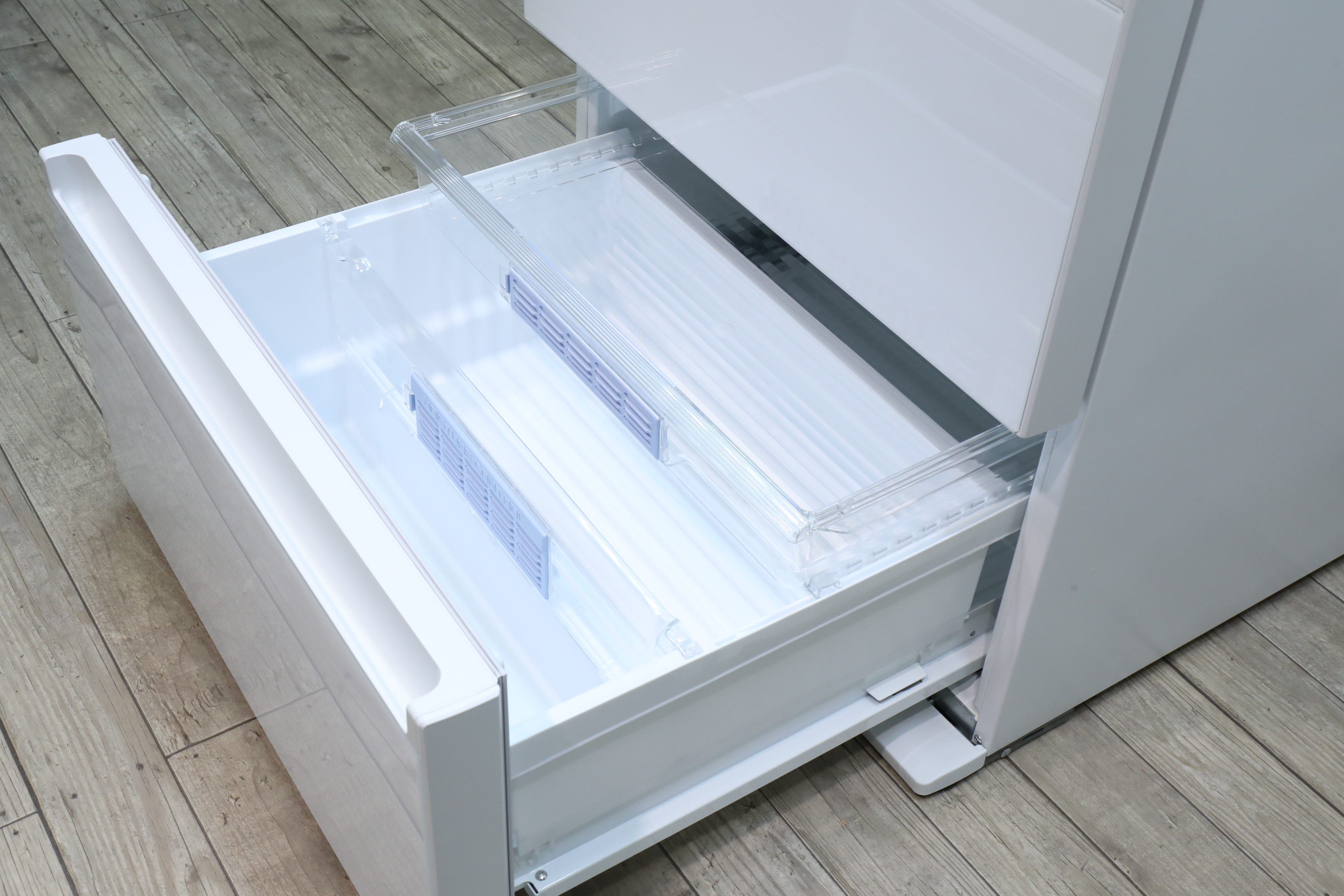 【D1305】パナソニック 家庭用冷凍冷蔵庫 [NR-F503XPV-W] 2017年製4