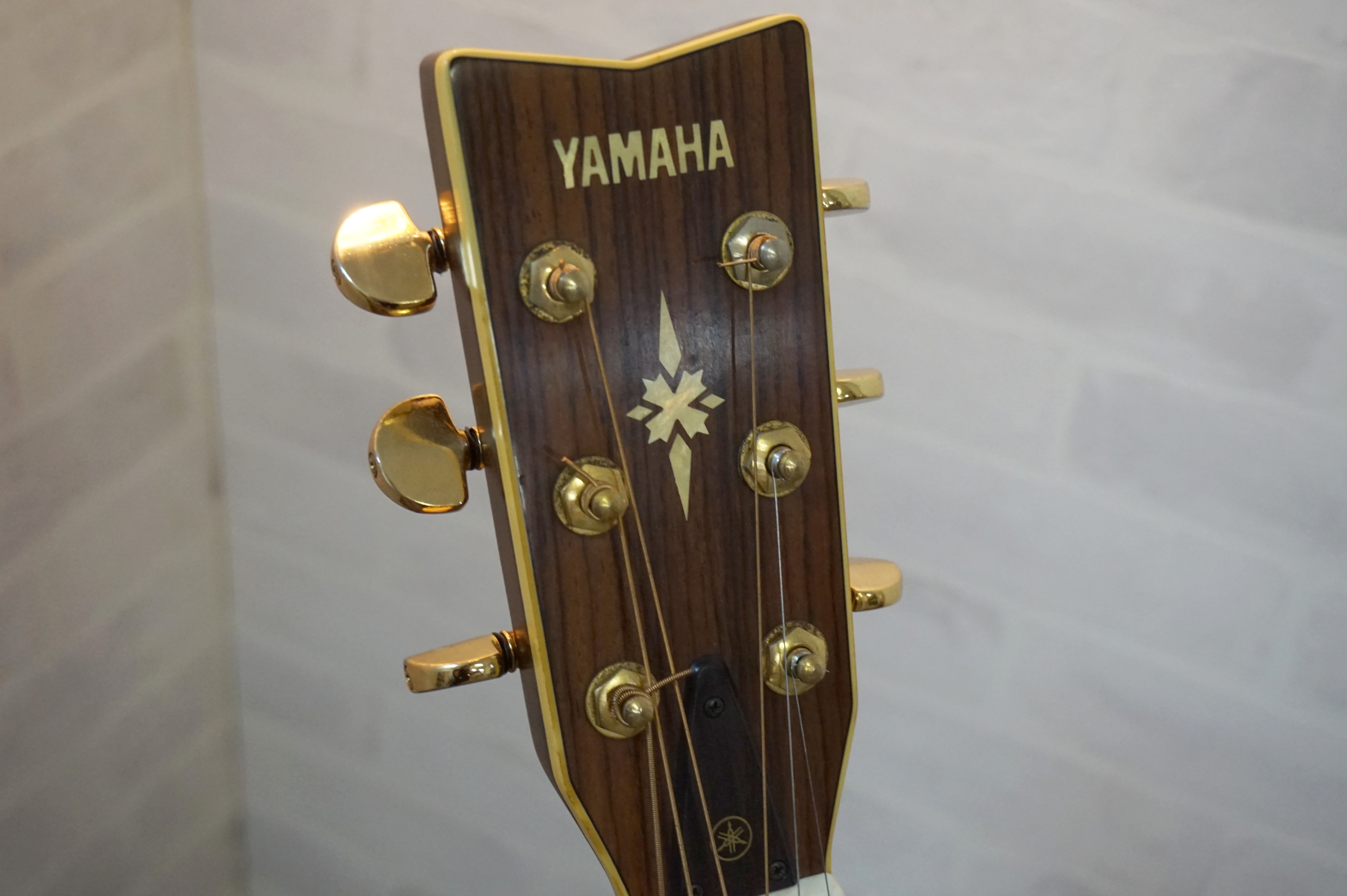 yamaha アコースティックギター　S-213