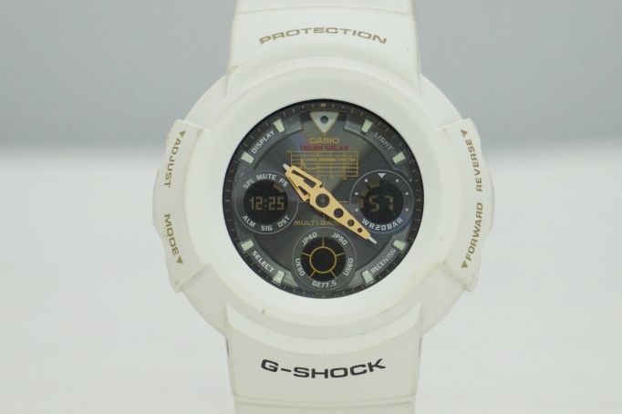 G-SHOCK 25周年記念モデル　AWG-525B　ライジングホワイト2