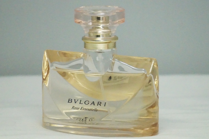 ブルガリ　ローズ　エッセンシヤル・ロゼ　50ml EDT2