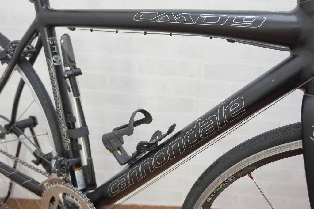 Cannondale ロードバイク　CAAD9 12