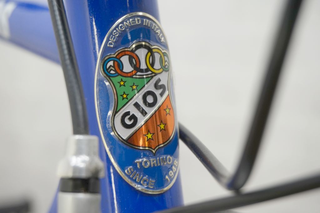 GIOS ロードバイク　AIRONE2