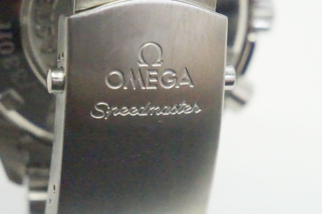 オメガ　スピードマスター　デイト　3210.514