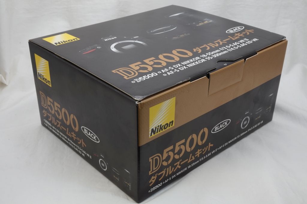 Nikon 一眼デジカメ　D5500 Wズームキット2