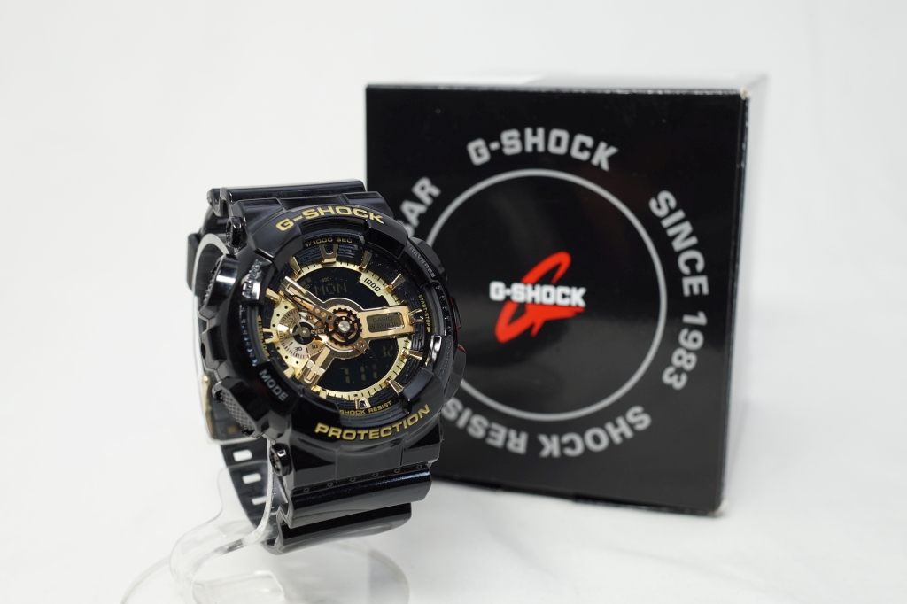 G-SHOCK ブラック×ゴールド　シリーズ　GA-110GB-1ADR4