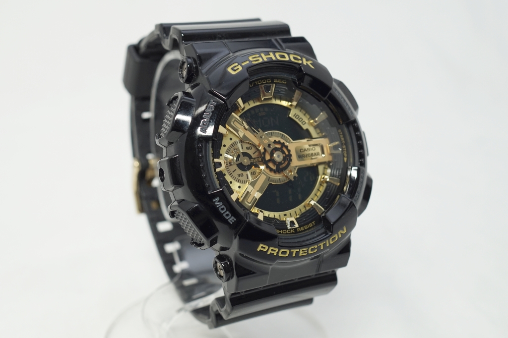 G-SHOCK ブラック×ゴールド　シリーズ　GA-110GB-1ADR2