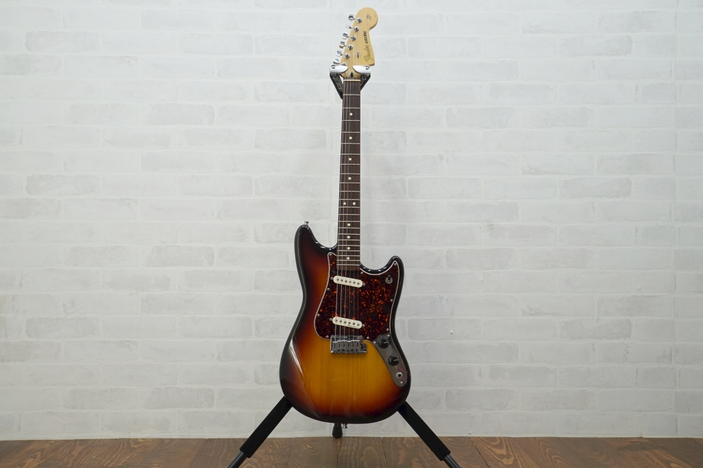 FENDER USA　CYCLONE