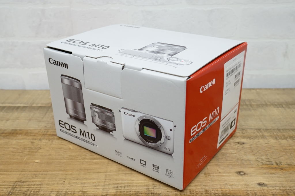 Canon ミラーレス一眼デジカメEOS M10ダブルレンズキット3