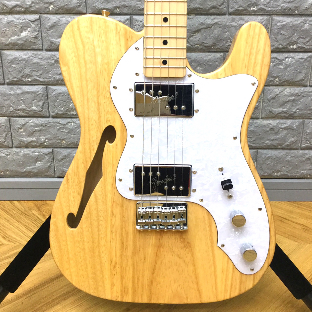 Fender Japan Traditional ’70s Telecaster Thinline2