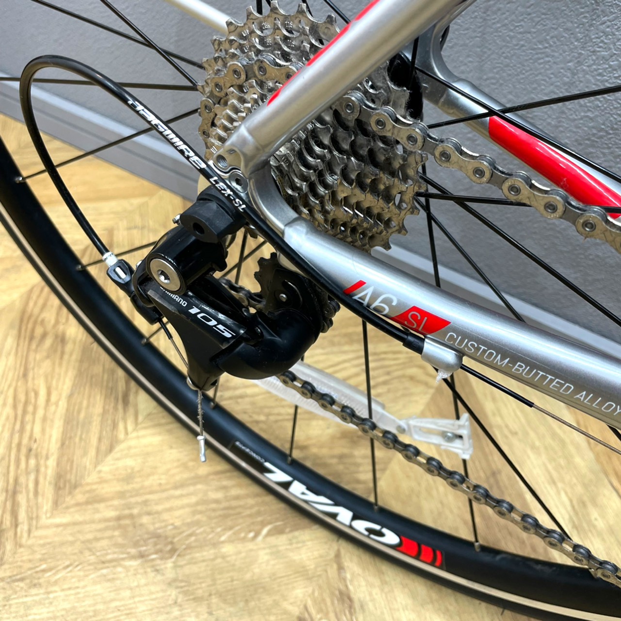 FUJI ROUBAIX 1.3 ルーベ3